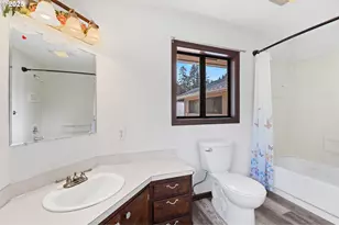 31762 Nichols Ln, Cottage Grove, OR 97424 - Photo 26