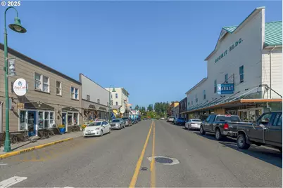 380 Columbia St, Cathlamet, WA 98612 - Photo 38