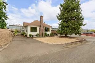 157 NE Spencer Ct, Roseburg, OR 97470 - Photo 4