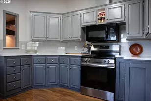 3262 Jory St, Woodburn, OR 97071 - Photo 8