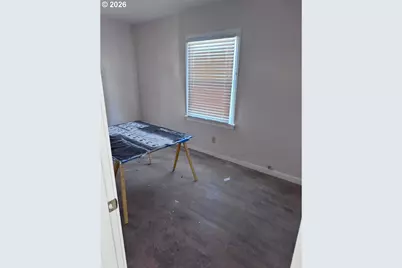 1807 NE Walnut Ave, Wood Village, OR 97060 - Photo 8