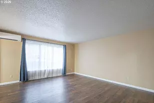 401 Madrona Ave SE, Salem, OR 97302 - Photo 6