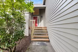16085 NW Harriet Ct, Beaverton, OR 97006 - Photo 4