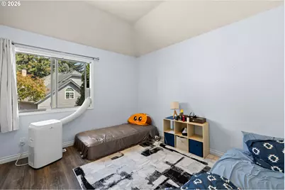 16085 NW Harriet Ct, Beaverton, OR 97006 - Photo 24