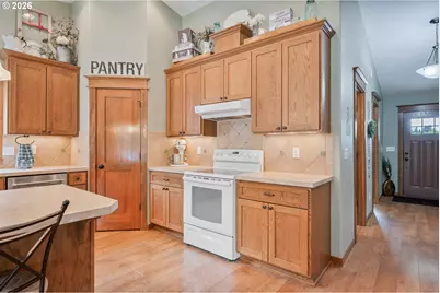 701 Ph 10, Castle Rock, WA 98611 - Photo 12
