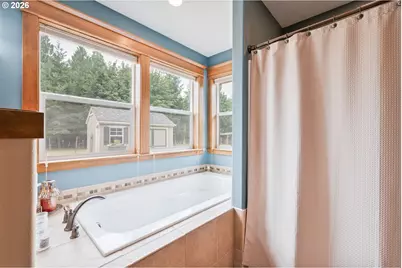 701 Ph 10, Castle Rock, WA 98611 - Photo 18