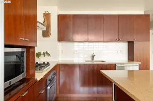 3570 S River Pkwy, Portland, OR 97239 - Photo 12