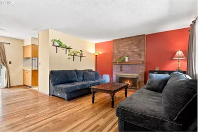917 SE 168th Ave, Portland, OR 97233 - Photo 2