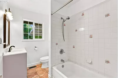 917 SE 168th Ave, Portland, OR 97233 - Photo 16