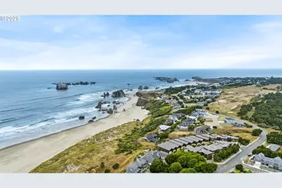 2778 Colony Cir, Bandon, OR 97411 - Photo 8