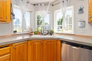 310 Pitney Ln, Junction City, OR 97448 - Photo 10