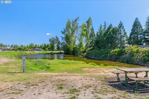 310 Pitney Ln, Junction City, OR 97448 - Photo 36