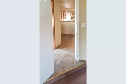 701 Y Ave, La Grande, OR 97850 - Photo 6