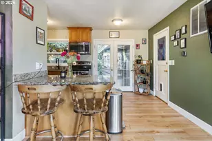 1838 NE 113th Ave, Portland, OR 97220 - Photo 8