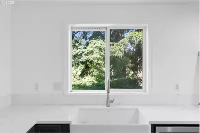 8405 NE 39th Ave, Vancouver, WA 98665 - Photo 16