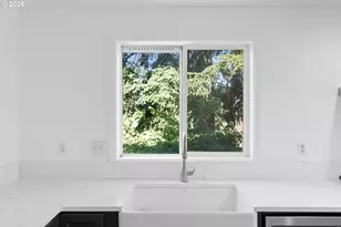 8405 NE 39th Ave, Vancouver, WA 98665 - Photo 16