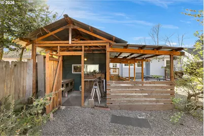 7236 N Fenwick Ave, Portland, OR 97217 - Photo 36