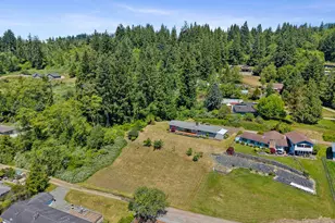 3150 Aldercrest Rd, Tillamook, OR 97141 - Photo 2