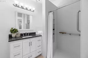 13250 SE Schiller St, Portland, OR 97236 - Photo 26