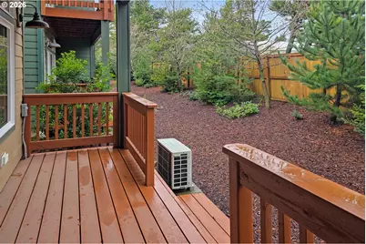 1690 32nd St, Florence, OR 97439 - Photo 34