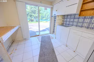 43605 State Hwy 38, Reedsport, OR 97467 - Photo 28