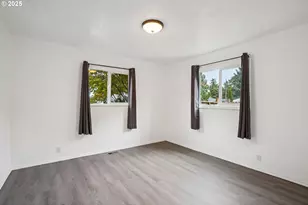 8416 NE Wygant St, Portland, OR 97220 - Photo 18