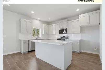 528 E Wilson St, Carlton, OR 97111 - Photo 4