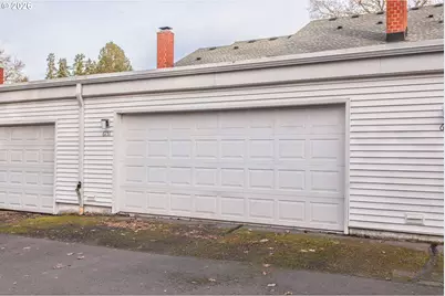 6151 SW Erickson Ave, Beaverton, OR 97008 - Photo 26