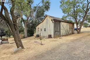 109 Bidwell St, Moro, OR 97039 - Photo 6