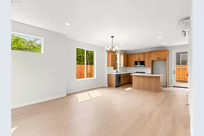 7480 SE 51st Ave, Portland, OR 97206 - Photo 2