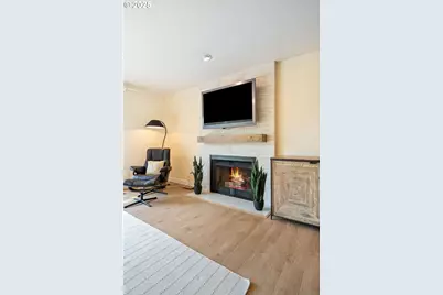 6827 SW Windemere Loop, Portland, OR 97225 - Photo 14