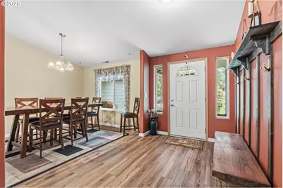 260 Trinity Dr, Castle Rock, WA 98611 - Photo 8