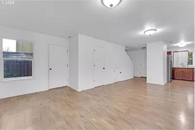 8115 SE Lambert St, Portland, OR 97206 - Photo 12