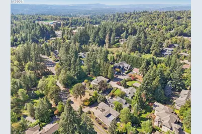 2101 Goodall Ct, Lake Oswego, OR 97034 - Photo 42