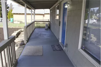 430 NE 94th Ave, Portland, OR 97220 - Photo 4