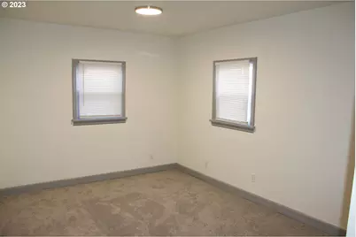 430 NE 94th Ave, Portland, OR 97220 - Photo 22