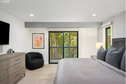 5833 SW Lane Ct, Portland, OR 97221 - Photo 22
