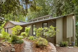 5833 SW Lane Ct, Portland, OR 97221 - Photo 4