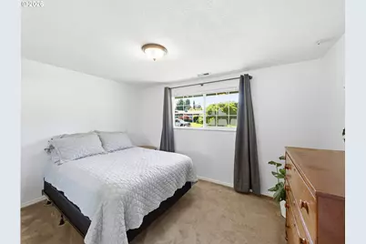 13467 SW Devonshire Dr, Beaverton, OR 97005 - Photo 16