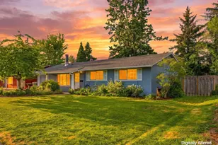 13467 SW Devonshire Dr, Beaverton, OR 97005 - Photo 2