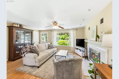 13467 SW Devonshire Dr, Beaverton, OR 97005 - Photo 6