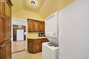 143 SW Beaver St, Prineville, OR 97754 - Photo 28
