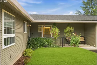 12584 SE Vernie Ave, Milwaukie, OR 97222 - Photo 4