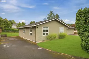12584 SE Vernie Ave, Milwaukie, OR 97222 - Photo 44