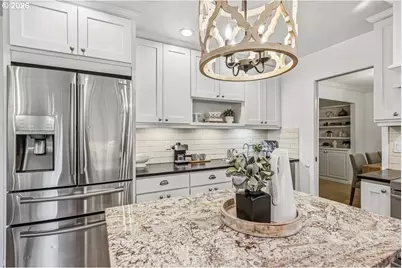 30 Da Vinci St, Lake Oswego, OR 97035 - Photo 12