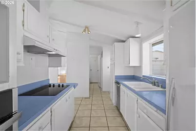 4730 Auburn Rd #65, Salem, OR 97301 - Photo 12