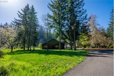 46836 McKenzie Hwy, Vida, OR 97488 - Photo 8