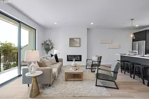 7310 SW 13th Ave, Portland, OR 97239 - Photo 4