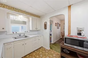 1285 E Ellendale Ave, Dallas, OR 97338 - Photo 12