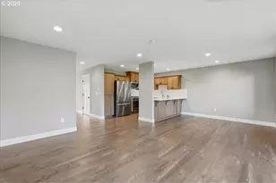 37867 College St, Sandy, OR 97055 - Photo 14